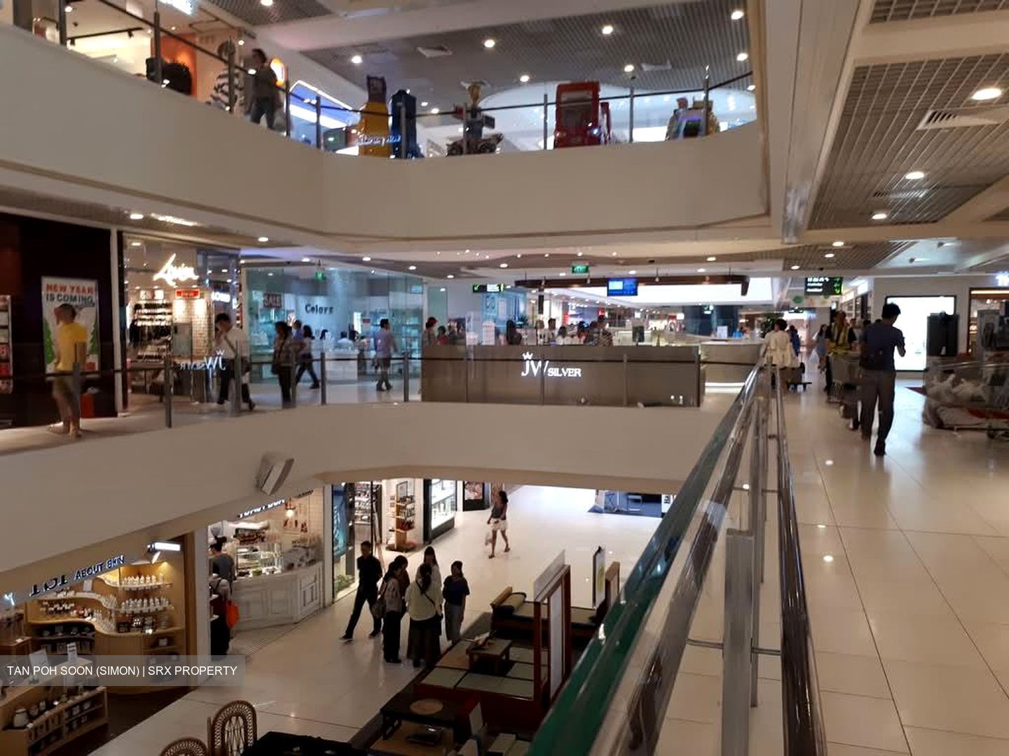 Parkway Parade (D15), Retail #556773861